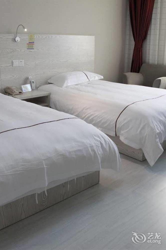 Huzhou Youyou Holiday Hotel Nanxun Extérieur photo